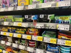 Gum And Impulse Buy Isle Products At A Grocery Store