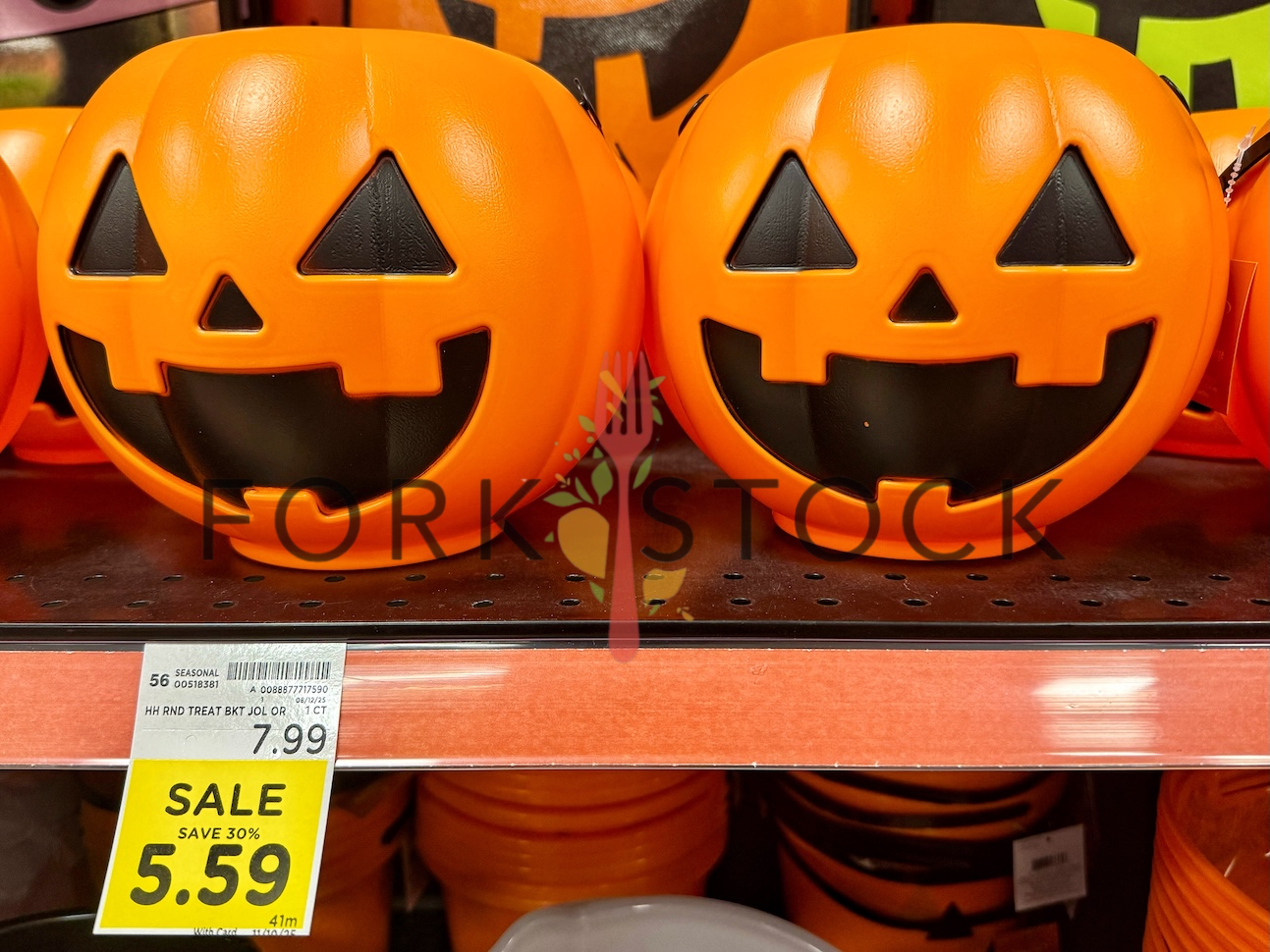 Halloween Pumpkin Decorations On Discount At A Grocery Store